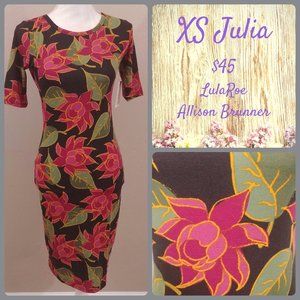 3/$50 - Lularoe Julia Dress - XS - NWT